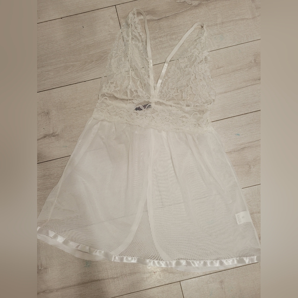 AVID LOVE Elegant White Lace Babydoll Size S bridal Shower